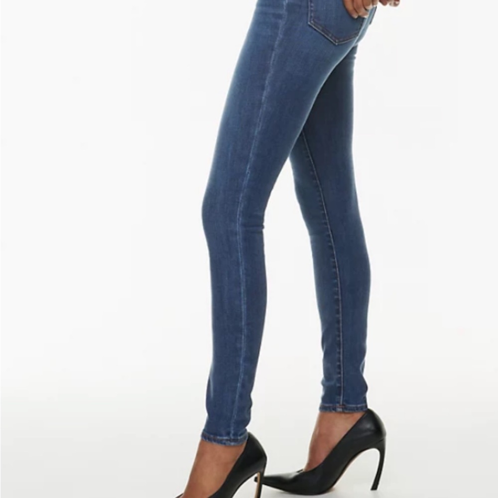 DENIM FORUM THE LOLA HIGH RISE SKINNY JEANS